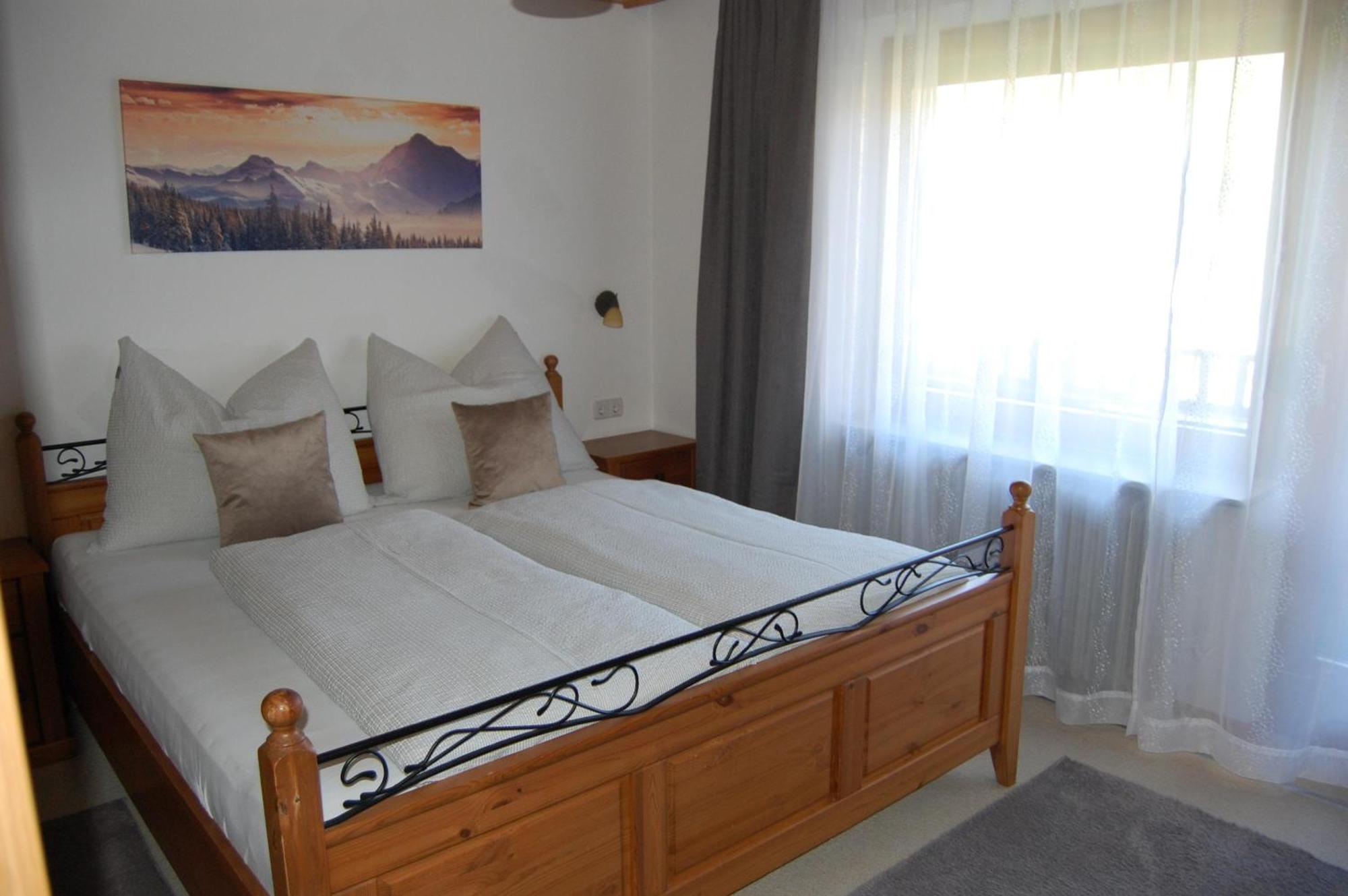Bed and Breakfast Haus Hager Schlitters Exterior foto