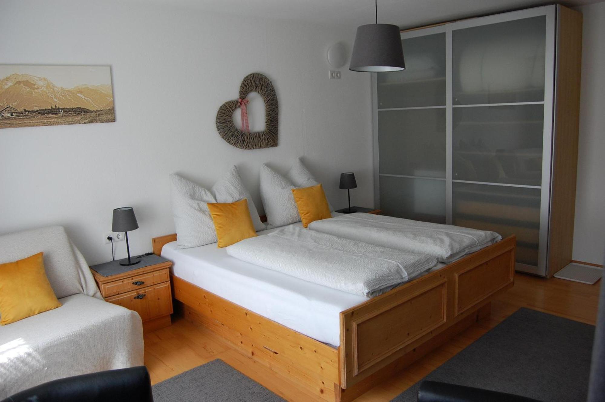 Bed and Breakfast Haus Hager Schlitters Exterior foto